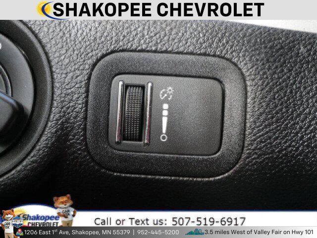 Used 2019 Dodge Journey SE FWD image 18