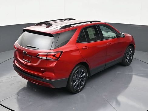 Used 2024 Chevrolet Equinox RS FWD image 16