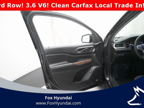 Used 2017 GMC Acadia SLE w/ Driver Alert Package I image 29