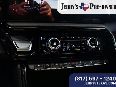 Used 2024 GMC Sierra 1500 AT4 w/ Technology Package AWD/4WD image 13
