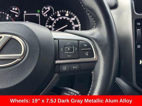 Used 2023 Lexus GX 460 Premium image 32