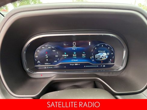Used 2024 Chevrolet Tahoe LT AWD/4WD image 15