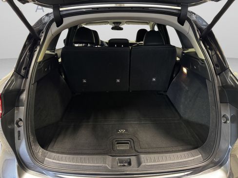Used 2020 INFINITI QX50 Luxe w/ Navigation Package FWD image 19