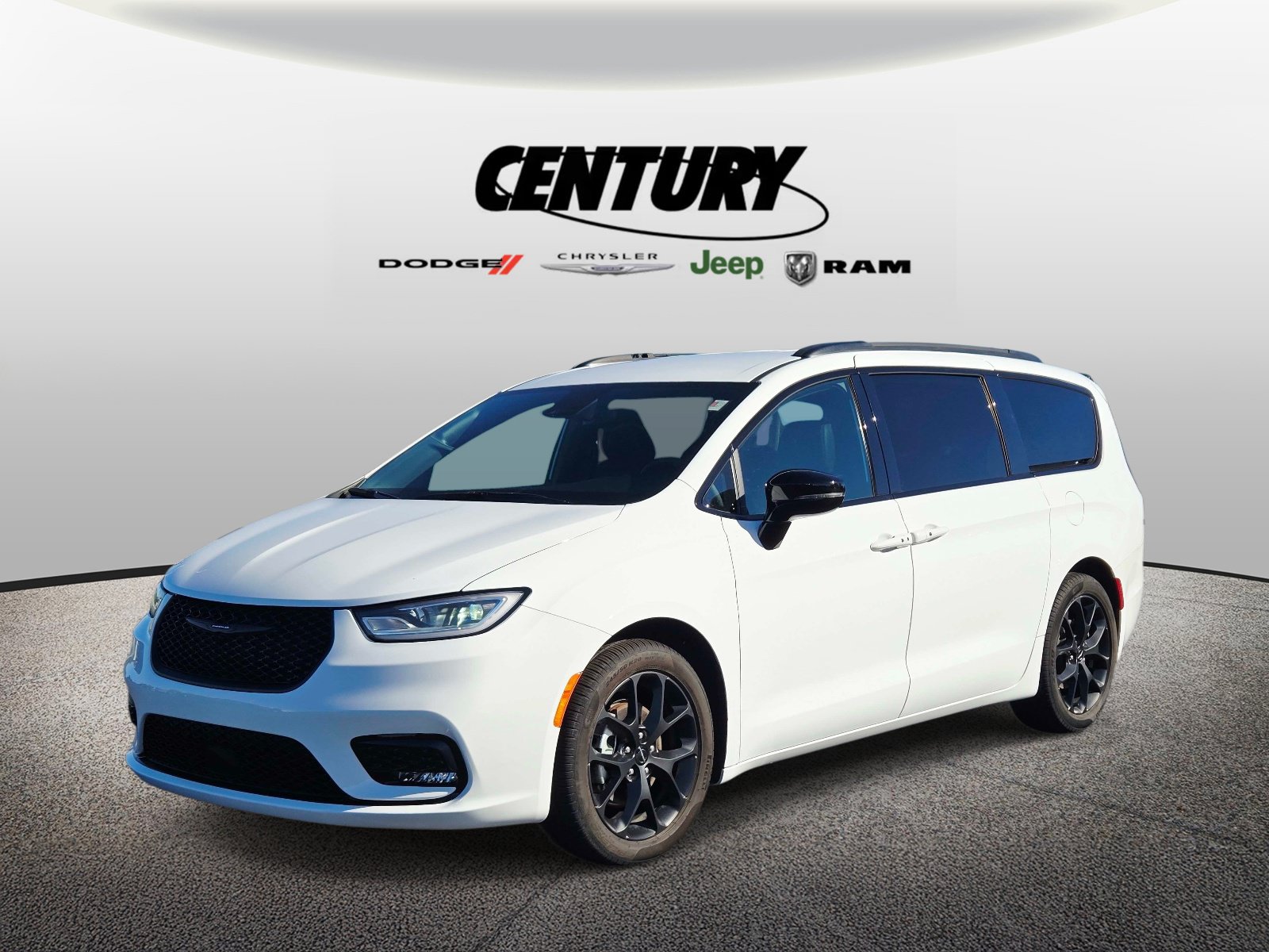 Used 2024 Chrysler Pacifica Touring-L w/ S Appearance Package FWD image 8