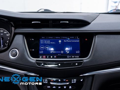 Used 2021 Cadillac XT5 Premium Luxury image 15