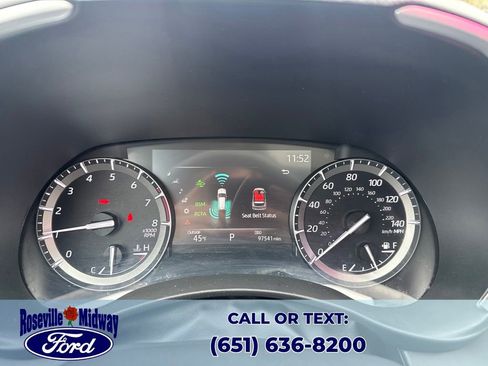 Used 2020 Toyota Highlander XLE AWD/4WD image 22
