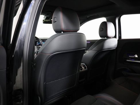 Certified 2022 Mercedes-Benz GLA 250 4MATIC image 33