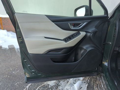 Used 2022 Subaru Forester Premium image 15