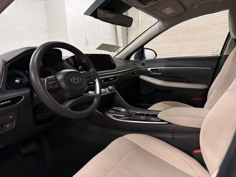 Used 2023 Hyundai Sonata SEL FWD image 6