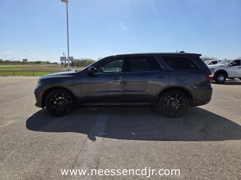Used 2021 Dodge Durango GT w/ Blacktop Package image 4