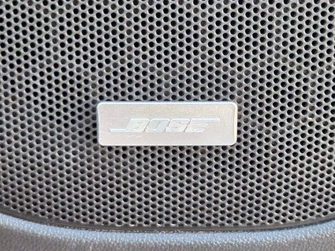 Used 2023 GMC Acadia SLE w/ Driver Convenience Package image 27