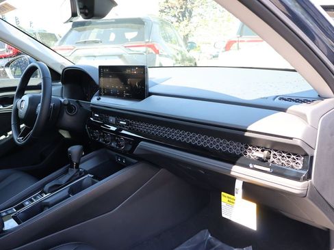 New 2026 Honda Accord EX-L image 9