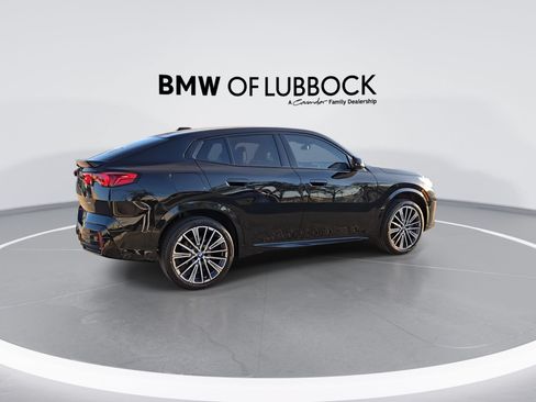 New 2026 BMW X2 xDrive28i w/ Technology Package AWD/4WD image 8