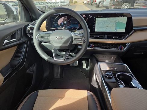 New 2026 Chevrolet Equinox ACTIV image 8