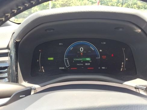 Used 2025 Toyota Camry SE w/ Multimedia Upgrade Package FWD image 20