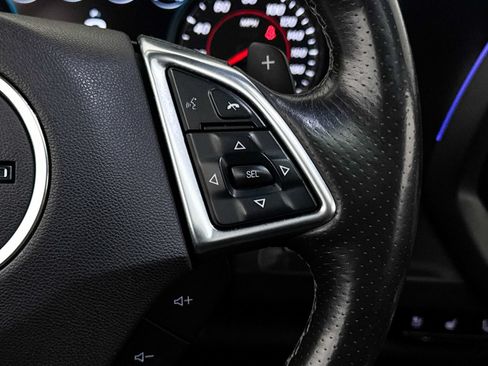 Used 2017 Chevrolet Camaro SS RWD image 33