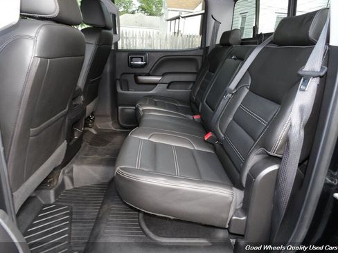 Used 2018 GMC Sierra 1500 Denali w/ Denali Ultimate Package AWD/4WD image 12