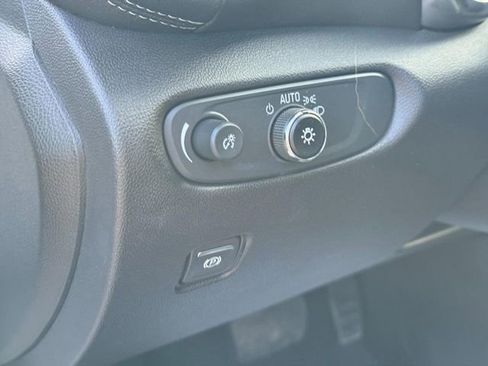 Used 2024 Chevrolet Blazer LT w/ Convenience Package image 20