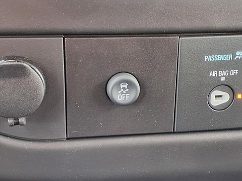 New 2025 Chevrolet Express 2500 w/ Driver Convenience Package image 15