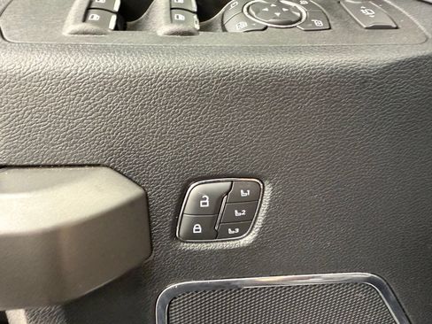 Used 2021 Ford F250 Platinum AWD/4WD image 21