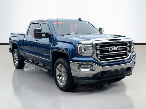 Used 2018 GMC Sierra 1500 SLT w/ SLT Premium Package AWD/4WD image 3
