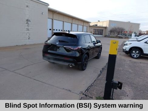 New 2026 Honda HR-V Sport image 4