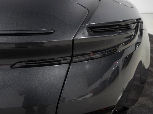 Used 2024 Aston Martin DB12 Coupe RWD image 29