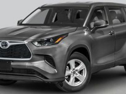 New 2026 Toyota Highlander Platinum