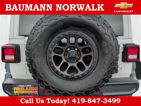 Used 2022 Jeep Wrangler Unlimited Sport AWD/4WD image 17