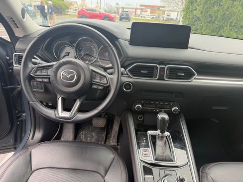 Used 2023 MAZDA CX-5 Carbon Edition image 4