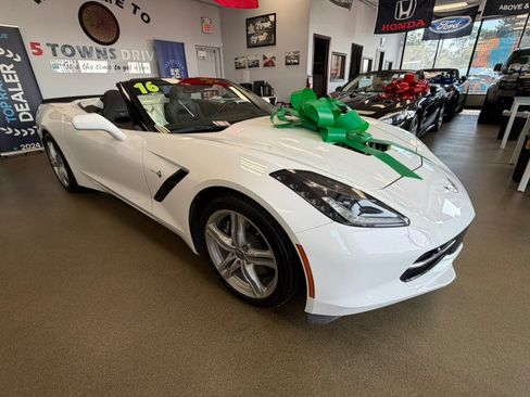 Used 2016 Chevrolet Corvette Stingray Convertible w/ 3LT Preferred Equipment Group RWD image 15