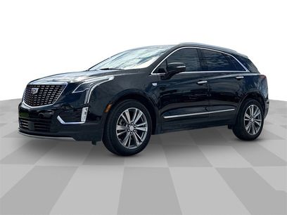 New 2025 Cadillac XT5 Premium Luxury w/ Technology Package