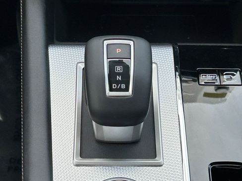 New 2026 Nissan Rogue Platinum AWD/4WD image 26