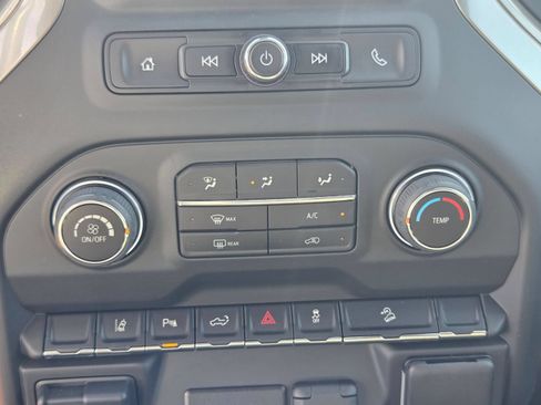 Used 2024 Chevrolet Silverado 2500 Custom w/ Custom Value Package AWD/4WD image 23