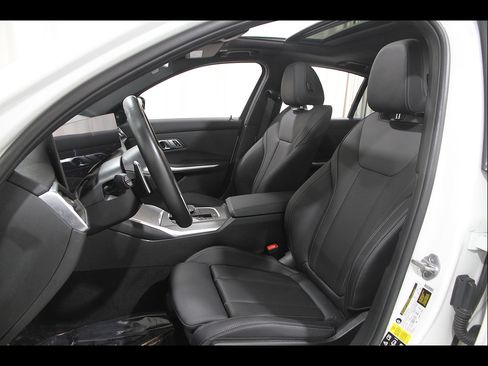 Certified 2023 BMW 330i xDrive Sedan w/ M Sport Package AWD/4WD image 5