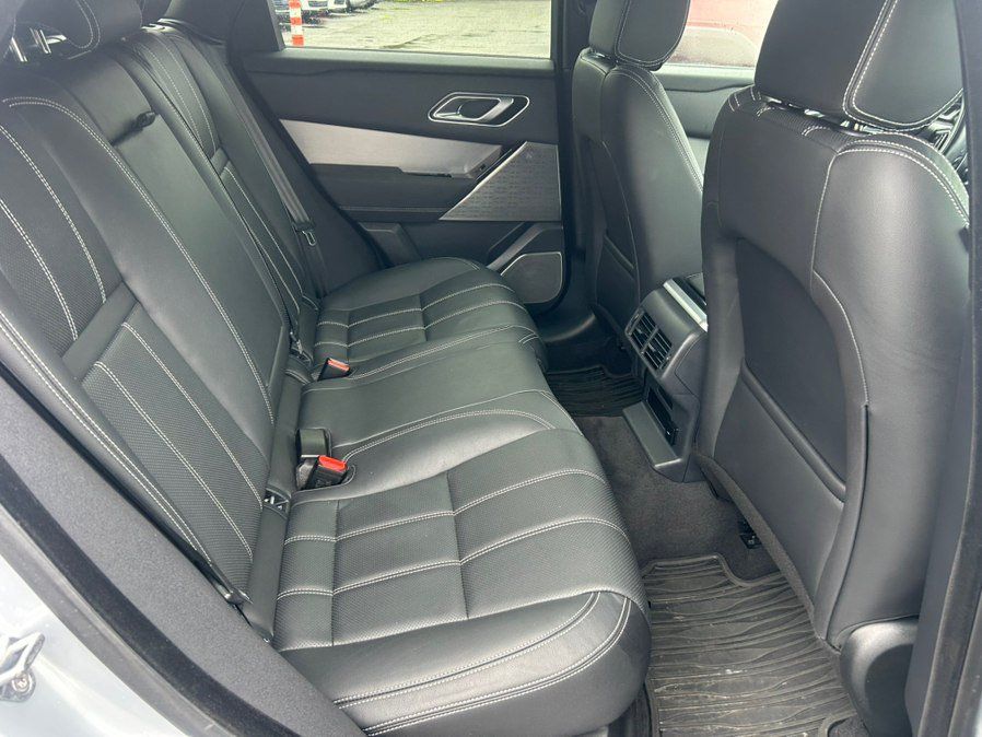 Used 2022 Land Rover Range Rover Velar R-Dynamic S AWD/4WD image 16