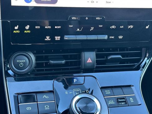 Used 2024 Toyota bZ4X XLE w/ Weather Package image 23