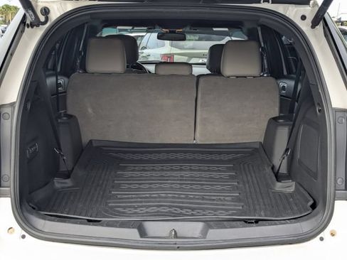 Used 2014 Ford Explorer Limited w/ Equipment Group 302A FWD image 14