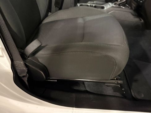 Used 2022 Jeep Wrangler Unlimited Sport image 10