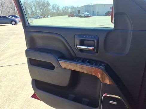 Used 2014 GMC Sierra 1500 SLT w/ SLT Crew Cab Value Package AWD/4WD image 20
