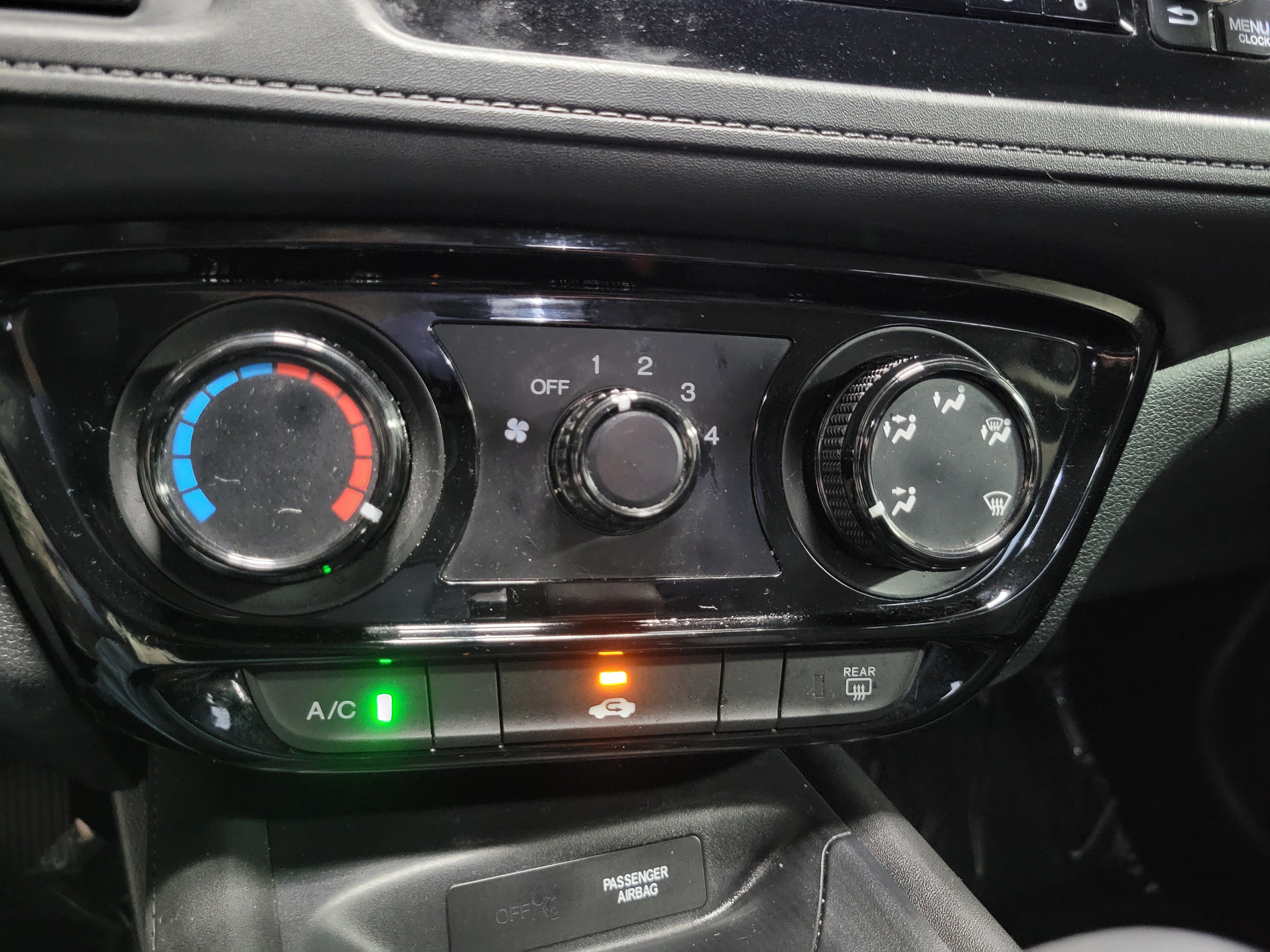 Certified 2021 Honda HR-V LX image 28