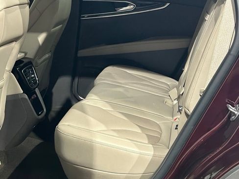 Used 2023 Lincoln Nautilus Reserve AWD/4WD image 39