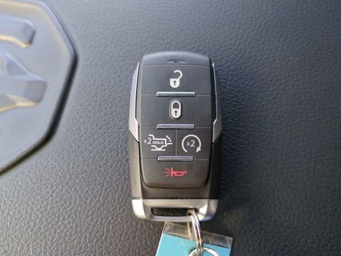 Used 2025 RAM 2500 Laramie w/ Night Edition image 34