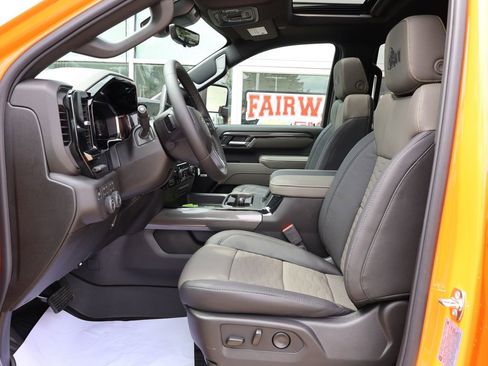 New 2026 Chevrolet Silverado 2500 ZR2 w/ ZR2 Bison Edition AWD/4WD image 15