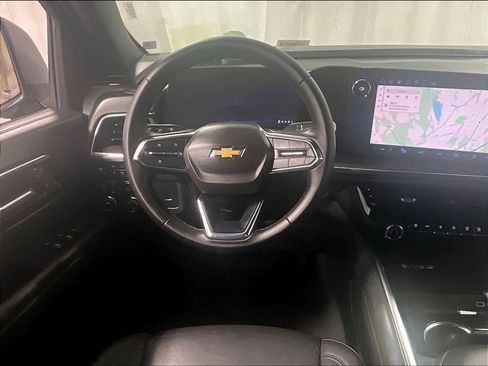 Used 2025 Chevrolet Tahoe LT image 18