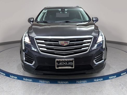Used 2017 Cadillac XT5 Luxury w/ Driver Awareness Package AWD/4WD image 3