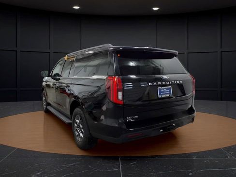 Certified 2025 Ford Expedition Max Active AWD/4WD image 4