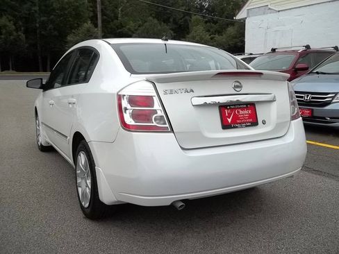 Used 2011 Nissan Sentra 2.0 S FWD image 2