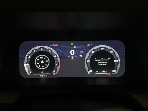 Used 2025 Toyota Tacoma TRD Sport AWD/4WD image 18