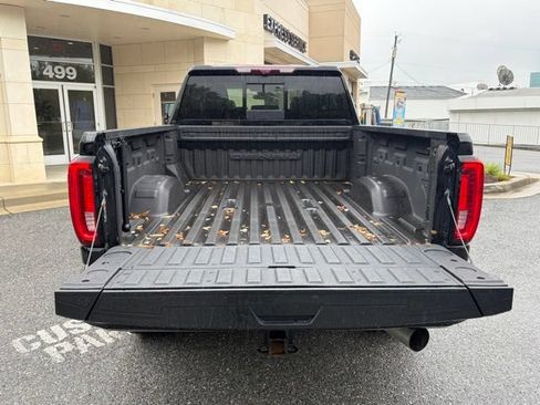 Used 2023 GMC Sierra 2500 Denali w/ Denali Ultimate Package AWD/4WD image 7